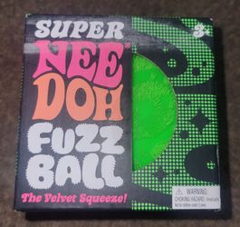 Green super fuzz ball needoh