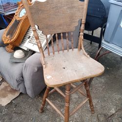 Tall Revolving Chair Barstool