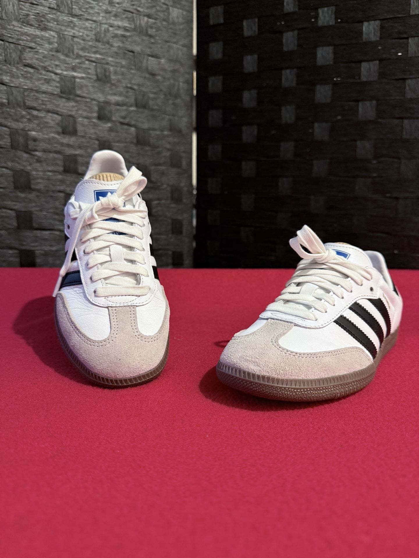 Adidas Samba OG Cloud White - Men’s 5/Women’s 6