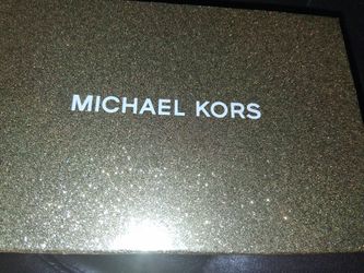 Micheal Kors Purse