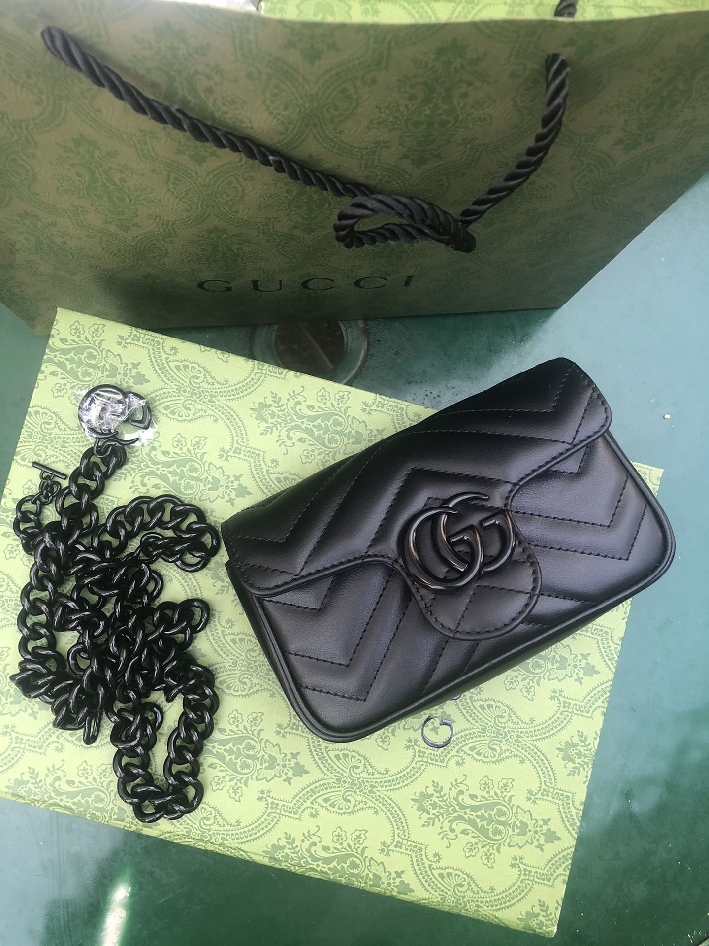 Gucci Monochrome Shoulder Bag Marmont 2 0 Black Leather New