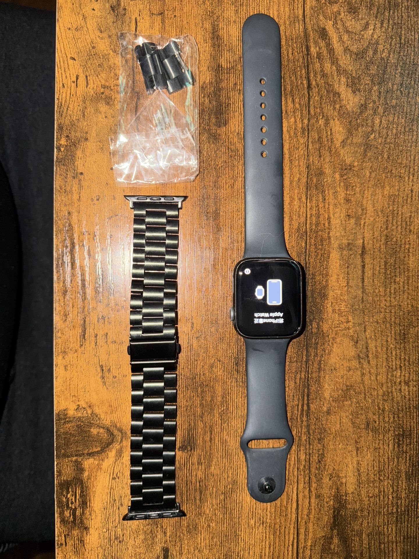 Apple Watch SE Series - Black plus Accessories