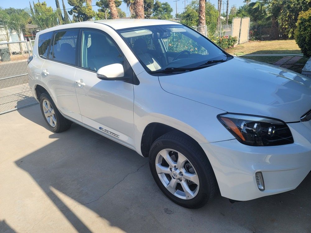 2014 Toyota Rav4
