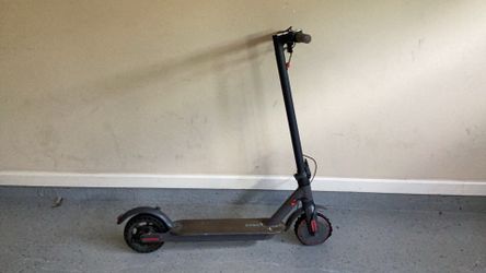 Electric scooter