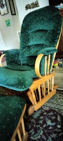 Silla mesedora para lactar
