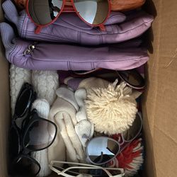 women’s ski accessory box