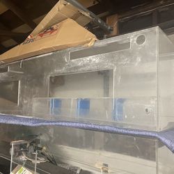 112 Gallon Acrylic Fish Tank 