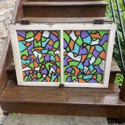 Old Window. 