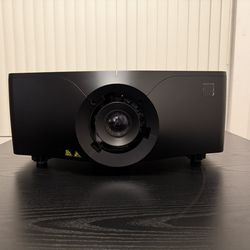 Christie GS Series DHD850 1DLP WXGA Projector 6900 ANSI Lumens w/Lens