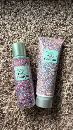 Victoria’s Secret Limited Edition Mist + Lotion Set