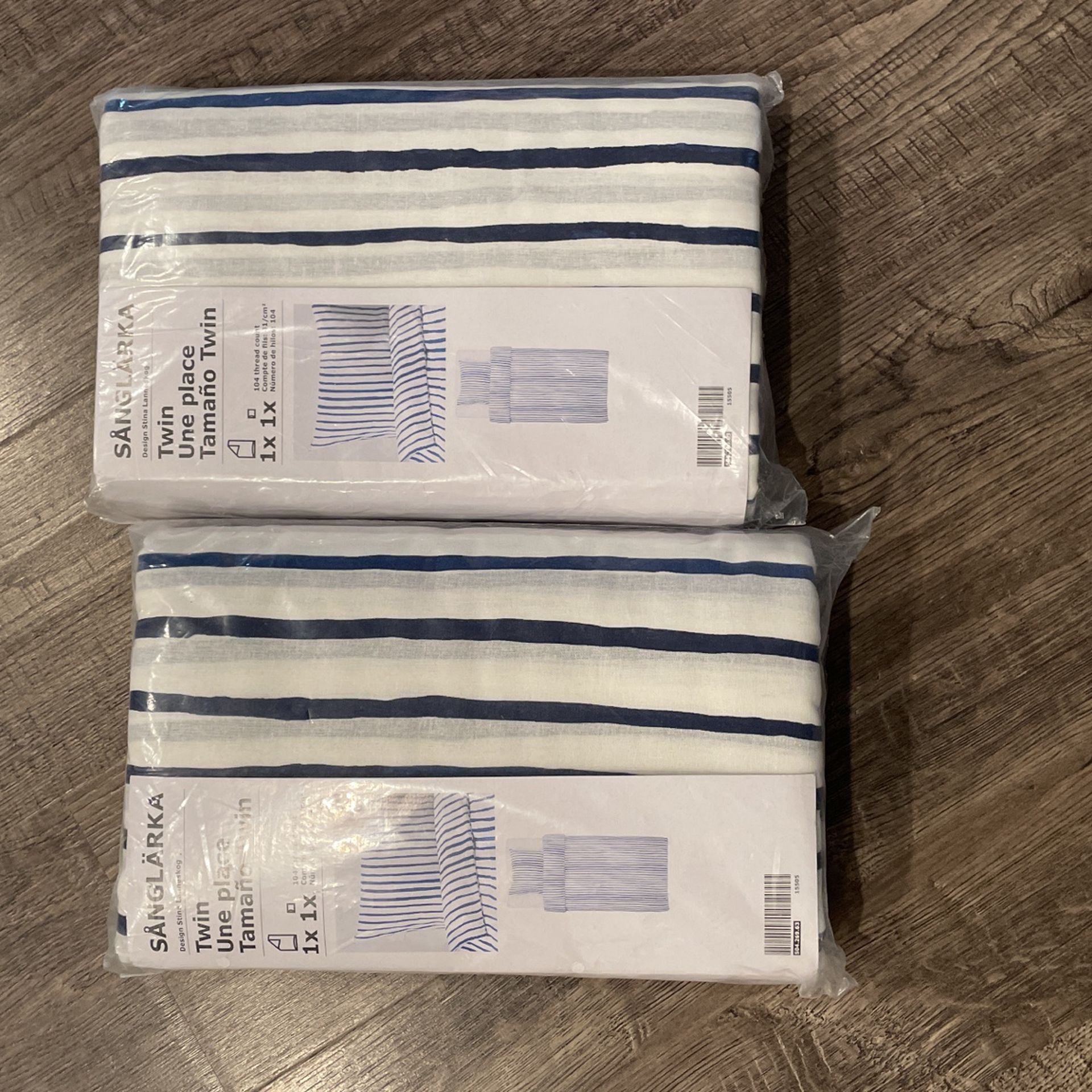 2 Twin Duvet Cover And Pillow Case