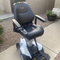 Pride Jazzy Wheelchair 