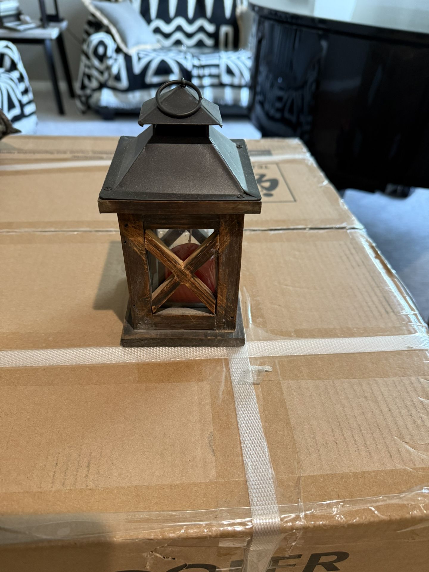 Decorative candle holders (multiple)