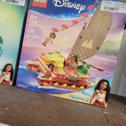 Moana 2 Adventure Canoe 