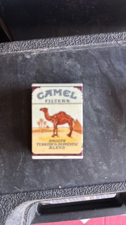 Vintage camel flip box lighter