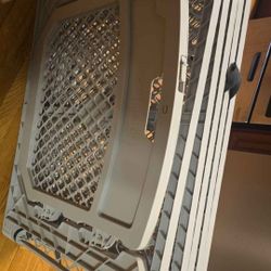 Pet Or Baby With Door 