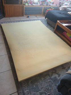 Queen,foam,mattress cover free