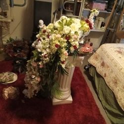 Floral Bird And Pedastal