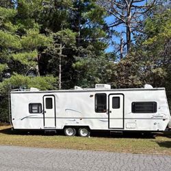 20 Sierra 30ft Camper****Make Offer*****