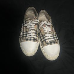 Burberry Converse 