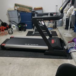 Sole F80 Treadmill