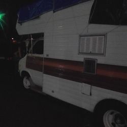 RV  Motorhome