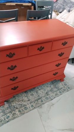 Vintage brick red 6-Drawer Dresser