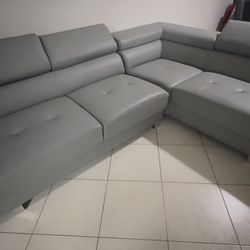 Sectional 