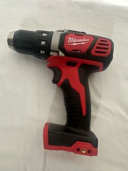 Milwaukee Drill Driver ( No battery No Charger )