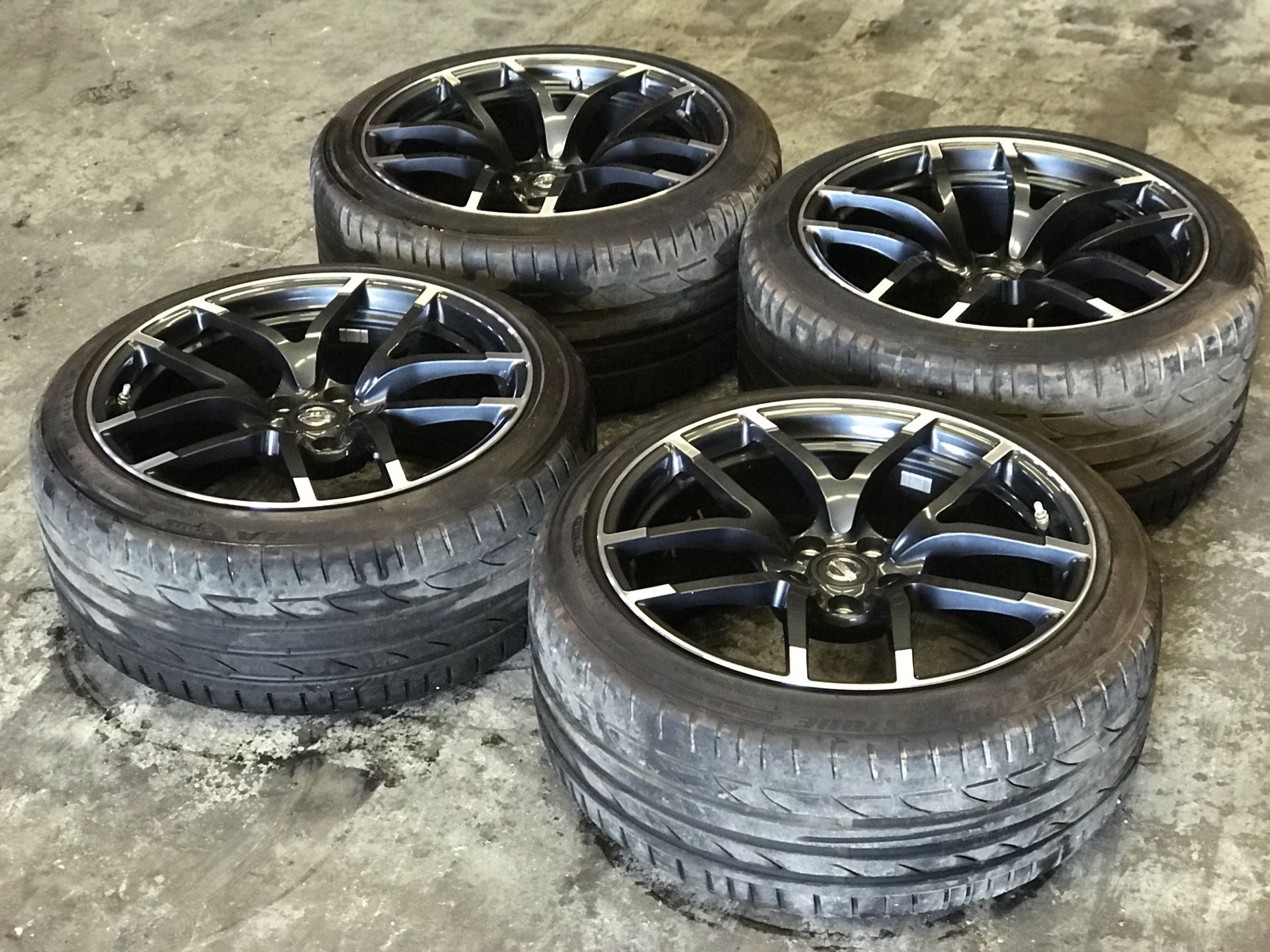 18’ Nissan 370Z Nismo wheels/tires w tpms