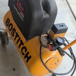 6 Gallon Air Compressor 