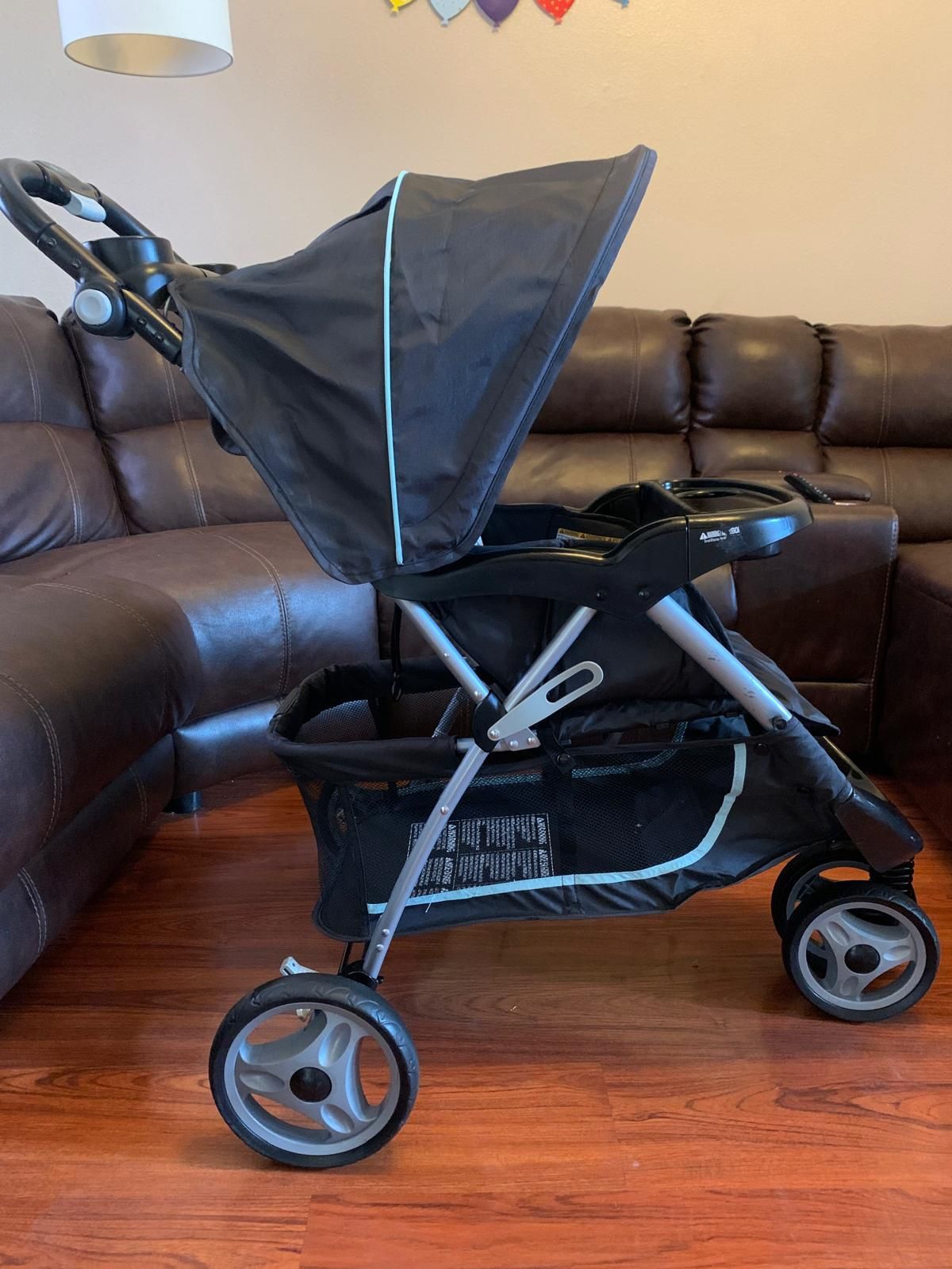 BABY TREND STROLLER