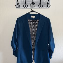 Business/ Cocktail Hour Attire  All 3 pieces $90 OBO