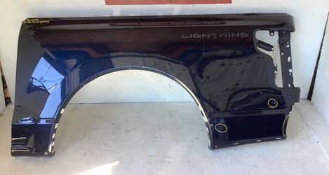2022-2026 Ford Lightning left bed side (15)