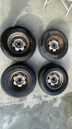 Jeep  Cherokee 15” rims / tires
