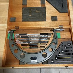 Mitutoyo 6"-12” Linear Scale Micrometer Set, .001" Resolution
