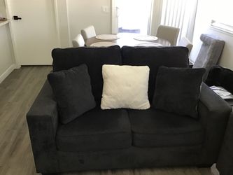 Comfortable Couches for Sale – $275 OBO! SILLONES CÓMODOS