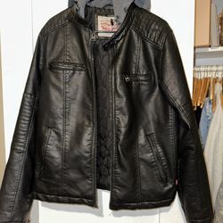 Levi Leather Jacket Men’s Size Medium