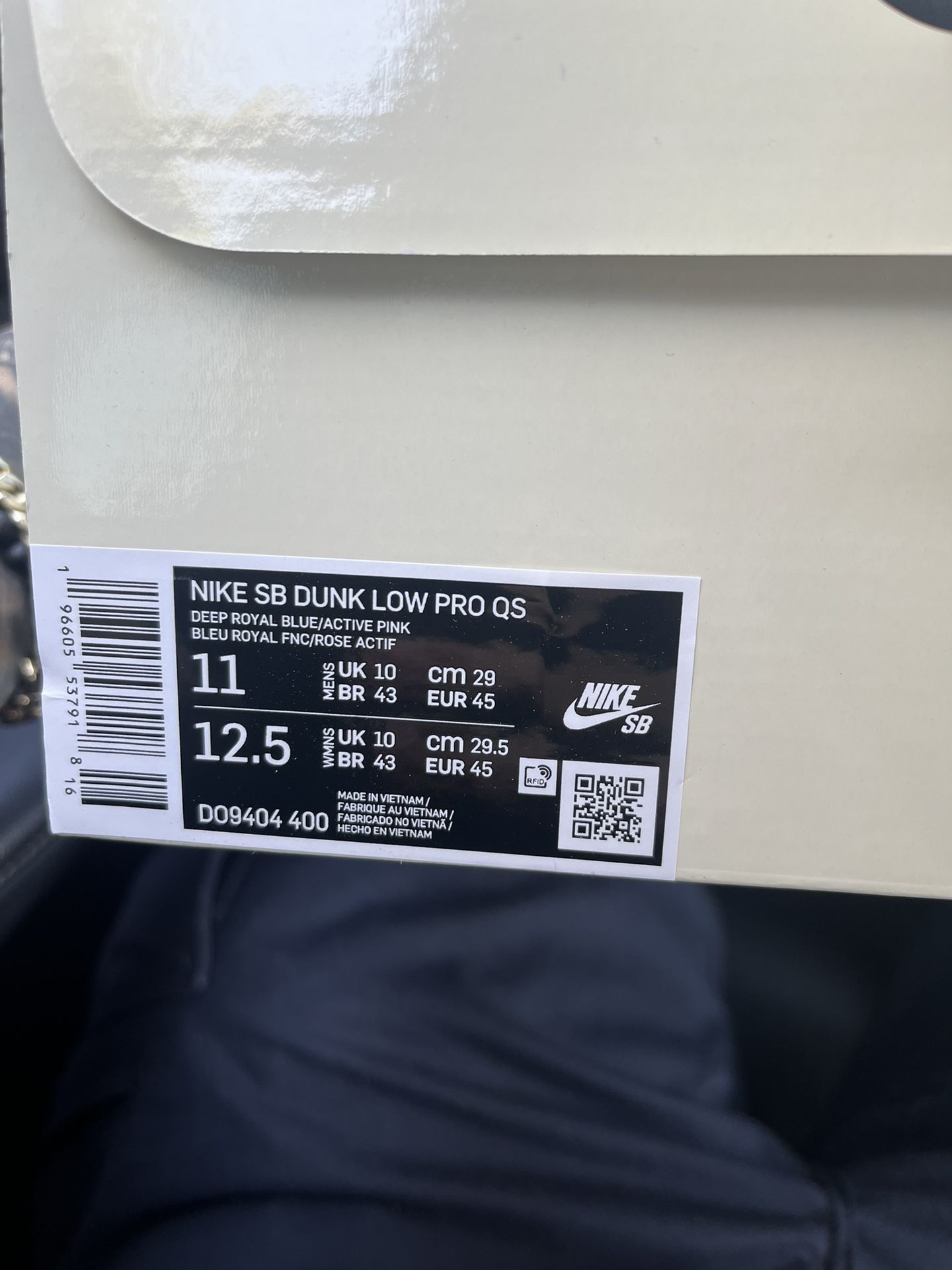 Nike SB Dunk Low “Run The Jewels” Sz 11