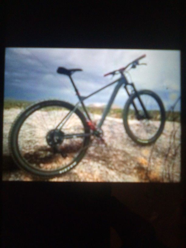 2021 Specialized Fuse Comp 29 Tires