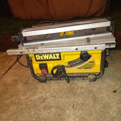 DeWalt Table Saw