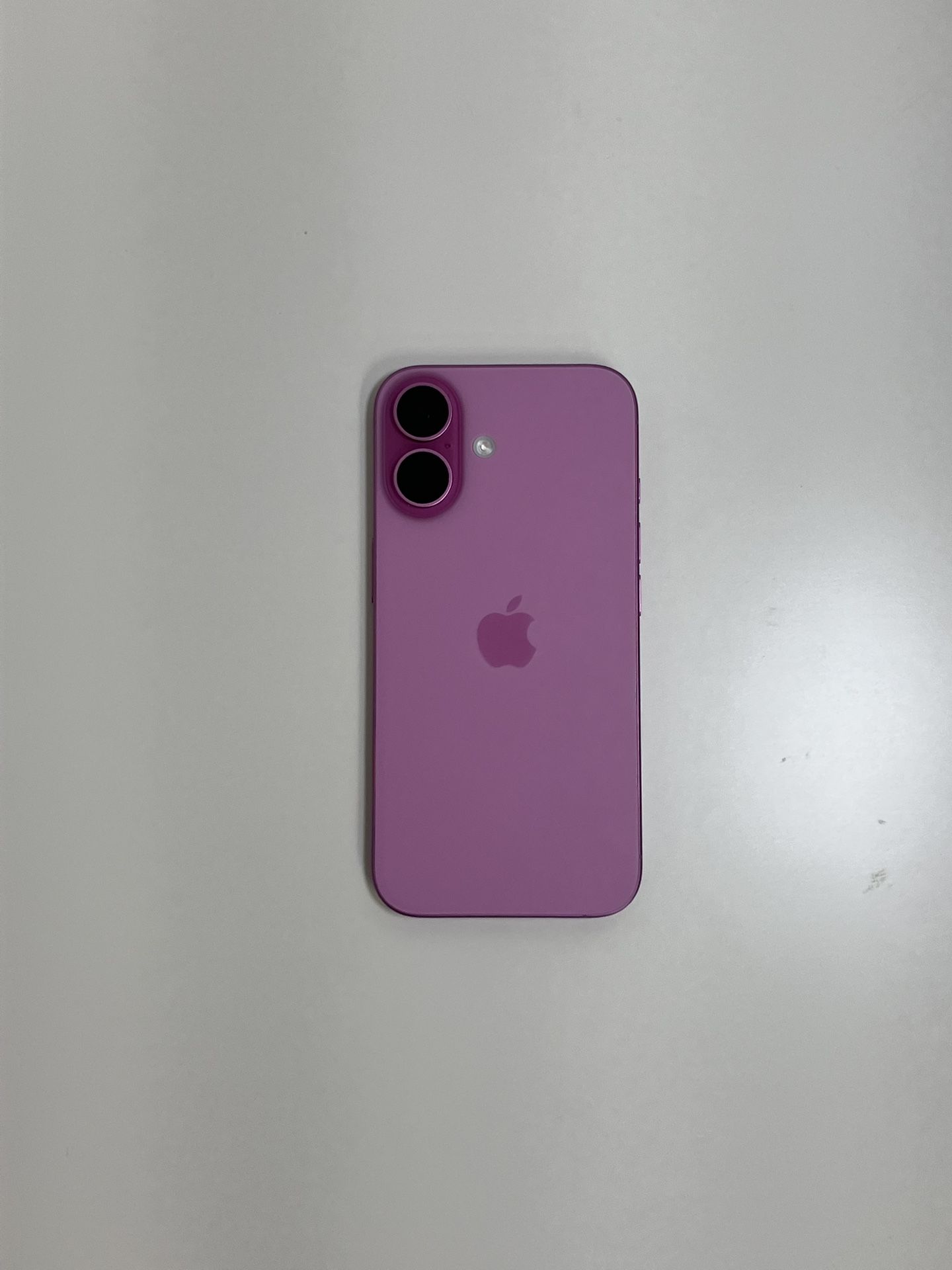 iPhone 16 - Unlocked - 128GB
