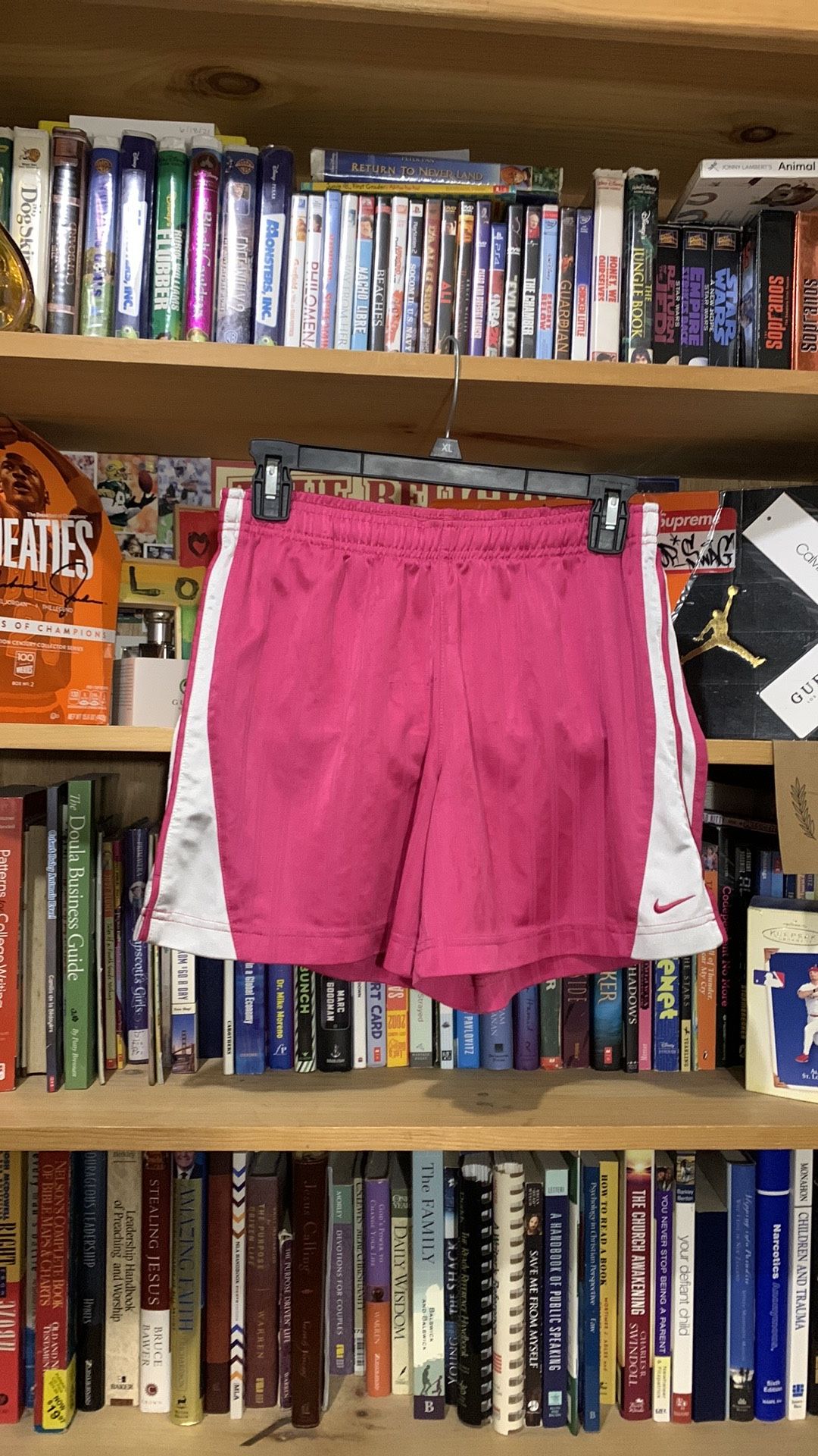 NIKE-girl’s pink/white drawstring stretch waistband athletic/running shorts