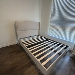 FULL SIZE BED FRAME (DELIVERY AVAILABLE) 