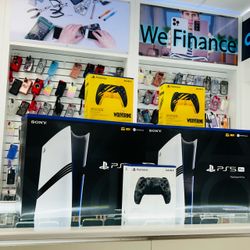 Playstation pro 2TB ! Only 2 left