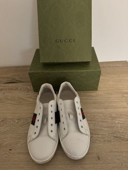Gucci shoes size 2.5