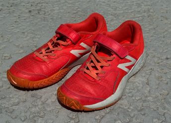 Size 4 Orange NewBalance Tennis Shoes