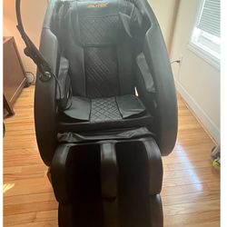 Massage Chair **Brand New** MSRP $1299, Asking $575