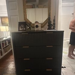 Chest Dresser