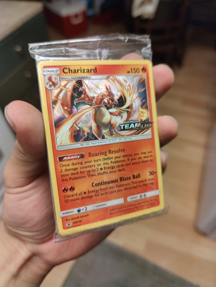 *Sealed* Charizard Sun and Moon Sm158